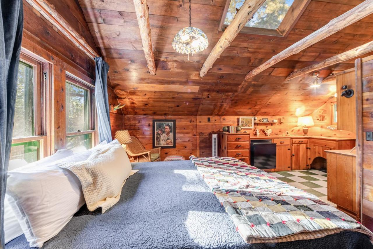 Idyllwild Glory Days Villa ภายนอก รูปภาพ